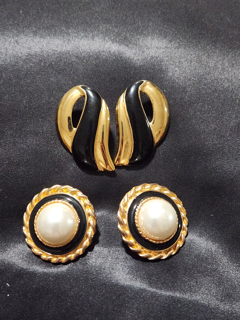 Gold and Black Pearl-Accent Clip-On Earring Set